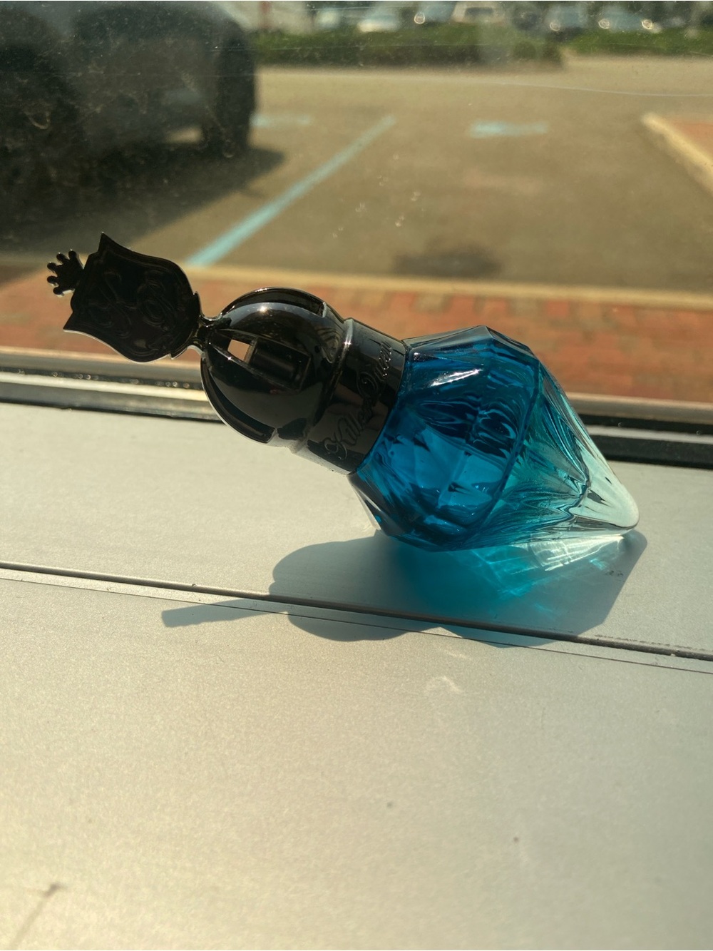 Katy Perry  - “EMPTY“ Bottle for deco only - Picture 5 of 7